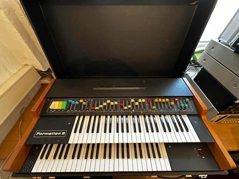 Immagine Vermona Formation 2  organ keyboard synthesizer from " western union - DDR band " - 1