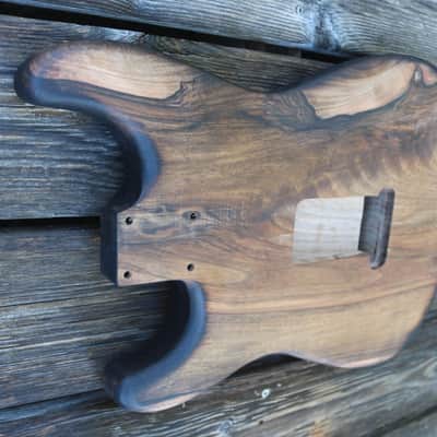 Stratocaster body, walnut image 7