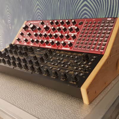 Oak Veneered Dual Stand for Behringer Model D, Pro One, K2 and Neutron image 4