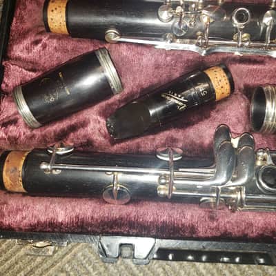 Buffet Crampon E11 Clarinet W/ R13 Barrel, Vandoren 5RV Mouthpiece! image 3