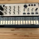Korg Volca Keys Analog Loop Synthesizer 2013 - Present - Gold/Black