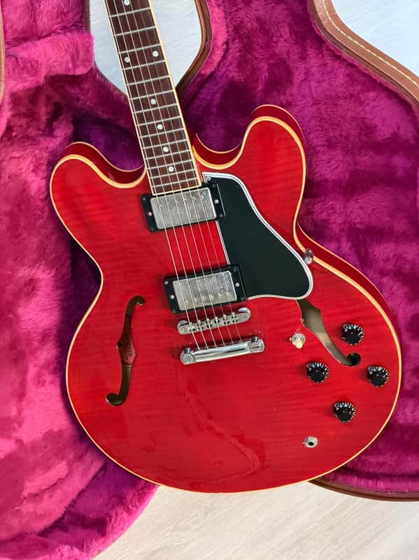 Gibson Es-335 Dot Reissue, nickel hardware. 2004 - Memphis