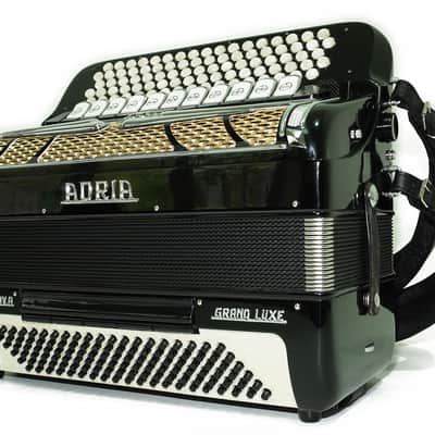 Adria Cromaton IV.A Grand Luxe 5 Row Button Accordion 120 Bass, made in Italy, Cassotto, C Griff, includes Straps and Hard Case, 2715 image 4