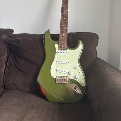 MJT Stratocaster 2024 - Olive Drab over 3 tone Sunburst image 7