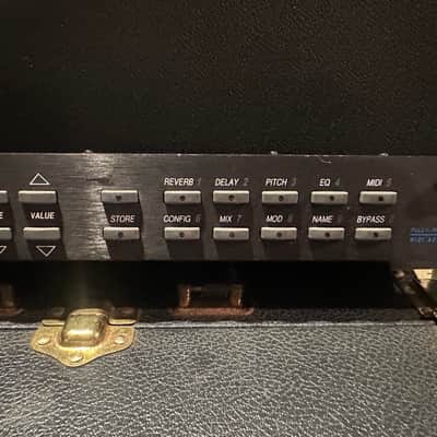 Alesis QuadraVerb 20k Bandwidth Simultaneous Digital Effects Processor 1990s - Black image 3
