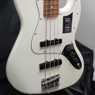 Open Box Fender Player Jazz Electric Bass Guitar - Pau Ferro Fingerboard - Polar white image 1