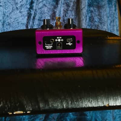 Source Audio Kingmaker Fuzz 2020s - Purple image 2