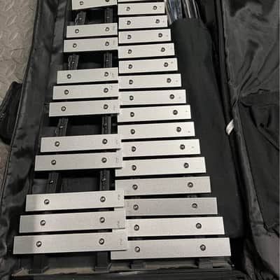 Mapex 32-key bell glockenspiel w Bag & stand image 8