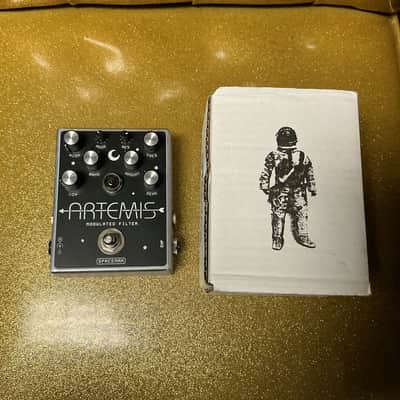 Spaceman Artemis Modulated Filter | Reverb