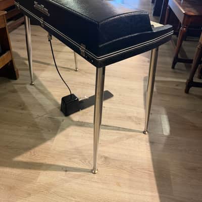 Wurlitzer 200A image 5