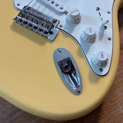 Fender Stratocaster player series 2018 - Butter cream image 7