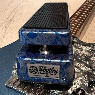 Flattley Guitar Pedal Guitar Blue Skulls – The Flattley Wah 10th Anniversary Edition image 6