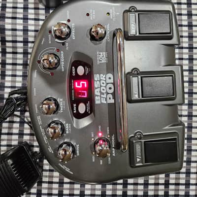 Line 6 Floor POD Multi-Effect and Amp Modeler 2010s - Black image 10