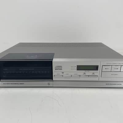 Philips  CD303 CD Player – Mint Condition – Original Box & Manual - Serviced image 4