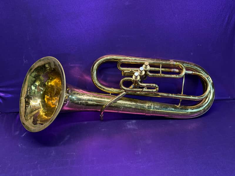 King 625 front bell Baritone - Lacquer image 1