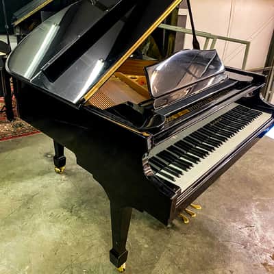 Samick SG -150C sweet 4'11'' baby grand piano image 1