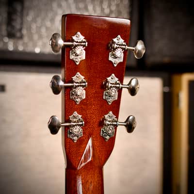 Martin 000-28EC Eric Clapton Signature Natural 2003 image 10