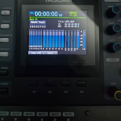 TASCAM DP-32SD 32-track Digital Portastudio 2014 - Present - Black image 5