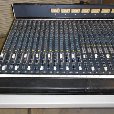 Soundcraft-8000-mixing-console-32-x-8-recording-mixer-works-great-tested image 13