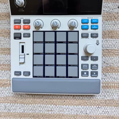 Akai MPC Sample 2025 - present - Gray image 3