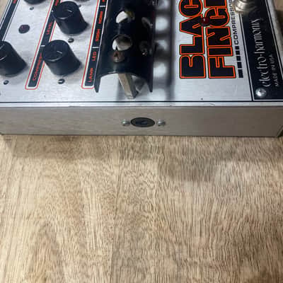 Electro-Harmonix Black Finger Optical Tube Compressor 2009 - 2019 - Silver image 4