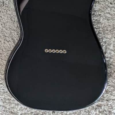 Mint Fender Player II Mustang Electric guitar, Rosewood Fingerboard, Black - MIM image 2