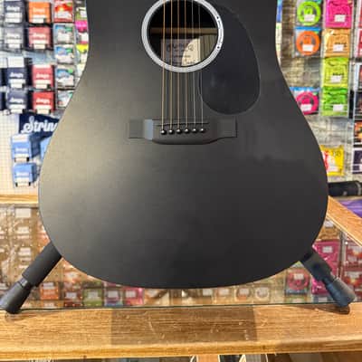 Martin DX Johnny Cash - Present - Black image 1