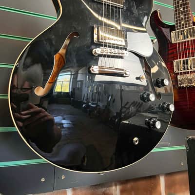 Gibson ES-335 'Dot' Ebony 2023 Semi-Hollow Electric Guitar image 3