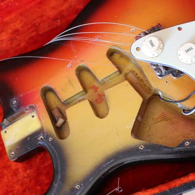 Fender Stratocaster 1965 - Sunburst image 19