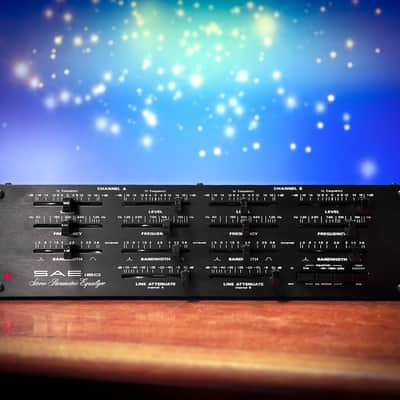 SAE 180 Vintage Stereo Parametric Equalizer – High-End Audio Component image 2