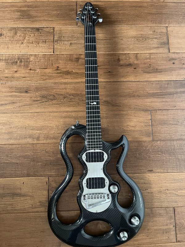 XOX Audio Tools "The Handle" -- carbon fiber guitar image 1