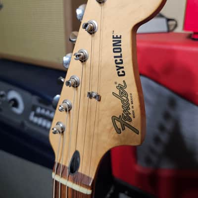 Fender Cyclone Deluxe Series - Candy Apple Red w/ Original Tags and Case Candy image 6