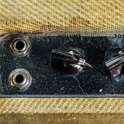 1962 Gibson GA-8T Discoverer Tremolo tweed image 10