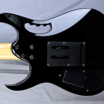 VIDEO- IBANEZ Steve VAI JEM77V-01 2007 - Black - "Sustainer" - MIDI - Japan import image 5