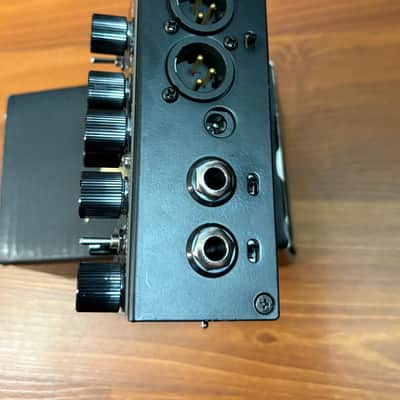 DSM & Humboldt Electronics Simplifier Bass Station Preamp / CabSim / DI 2020 - 2021 - Black image 4