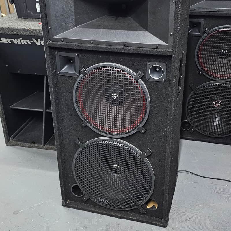 Cerwin-Vega Speaker Cabinet Comes With Woofers 18" Cerwin-Vega 188EB, 15" Cerwin-Vega 153 EV II, Cerwin-Vega C5G Tweeter, Cerwin-Vega H25F Tweeter Horn, Eminence ASD1001 Horn . image 1