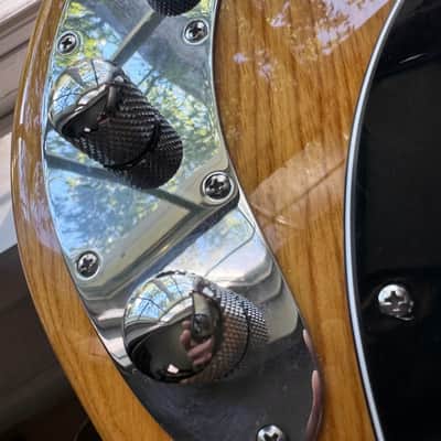 Ernie Ball Music Man Classic StingRay 5 with Maple Fretboard 2010 - 2020 - Classic Natural image 6