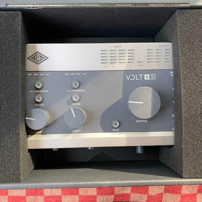 Universal Audio Volt 476 USB-C Audio Interface 2021 - Present - Tan / Gray image 4