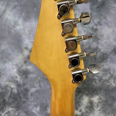Vintage 1998 Silvertone Revolver Model SS-10BK Strat Style Electric Guitar New Strings Pro Setup Gigbag image 8