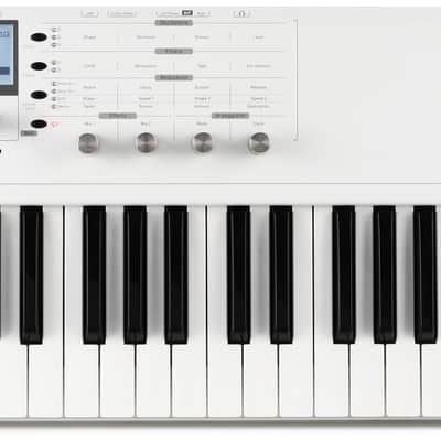 Waldorf Blofeld Keyboard Synthesizer - White (BlofeldKBd1)