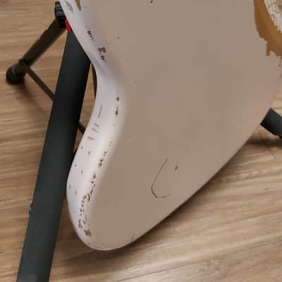 Fender Flea Artist Series Signature Jazz Bass 2021 Shell Pink image 8