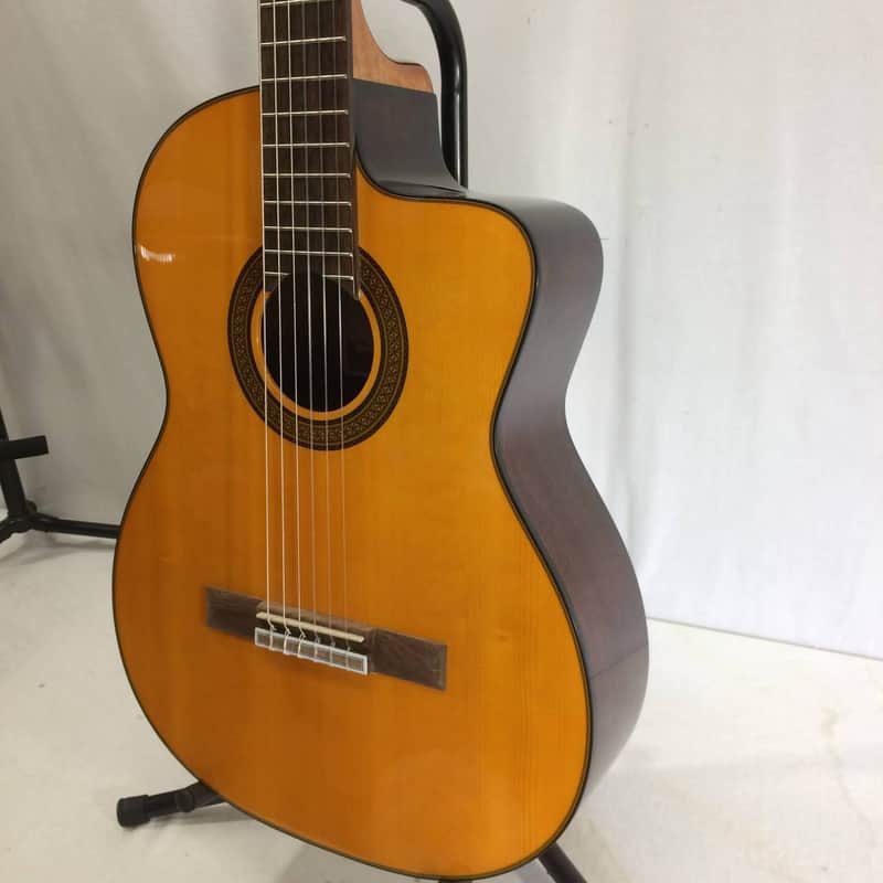 Takamine GC5CE NAT G Series Classical Nylon String Cutaway Acoustic/Electric Guitar 2010s Natural Gloss