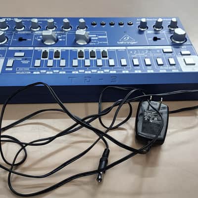 Behringer TD-3 Analog Bass Line Synthesizer - Blue image 7