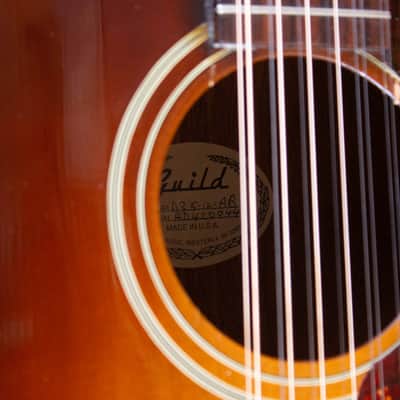 Guild USA D-25-12 1995 - Antique Burst image 18