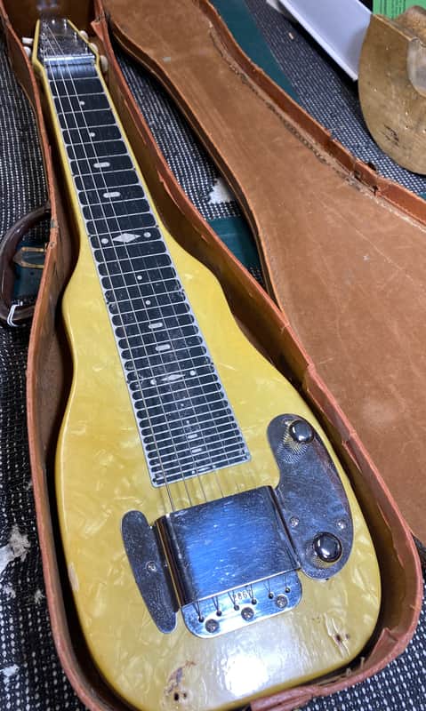 1950 Fender Champion Lap Steel - Includes Vintage Chipboard Case! image 1