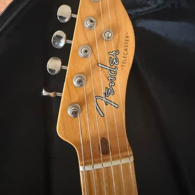 American Vintage 52 Telecaster® Reissue, Maple Fingerboard, Butterscotch Blonde in Excellent Condition image 4