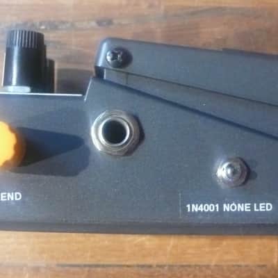 Alchemy Audio Modified Boss MT-2 Metal Zone Distortion Effects Pedal Mod (Clean Blend!) image 3
