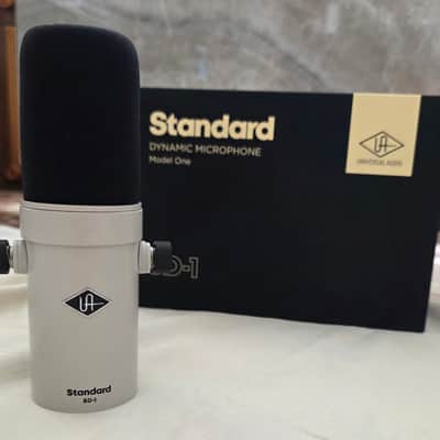 Universal Audio Standard SD-1 Cardioid Dynamic Microphone 2022 - Present - White image 2