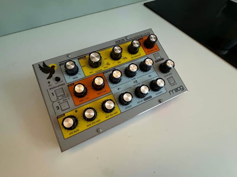 Moog Sirin Analog Messenger of Joy 2019 - Present - Silver image 1