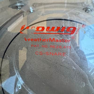 Ludwig Vintage Clear Vistalite 14” x 5” Snare Drum 70s - 10 lug image 11